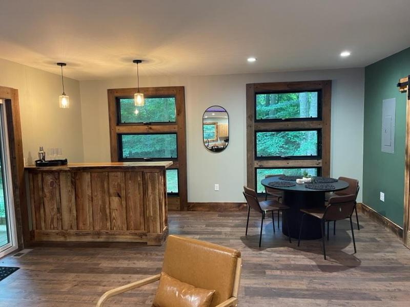 Pine Creek Cabins & Camping Resort South Bloomingville Экстерьер фото