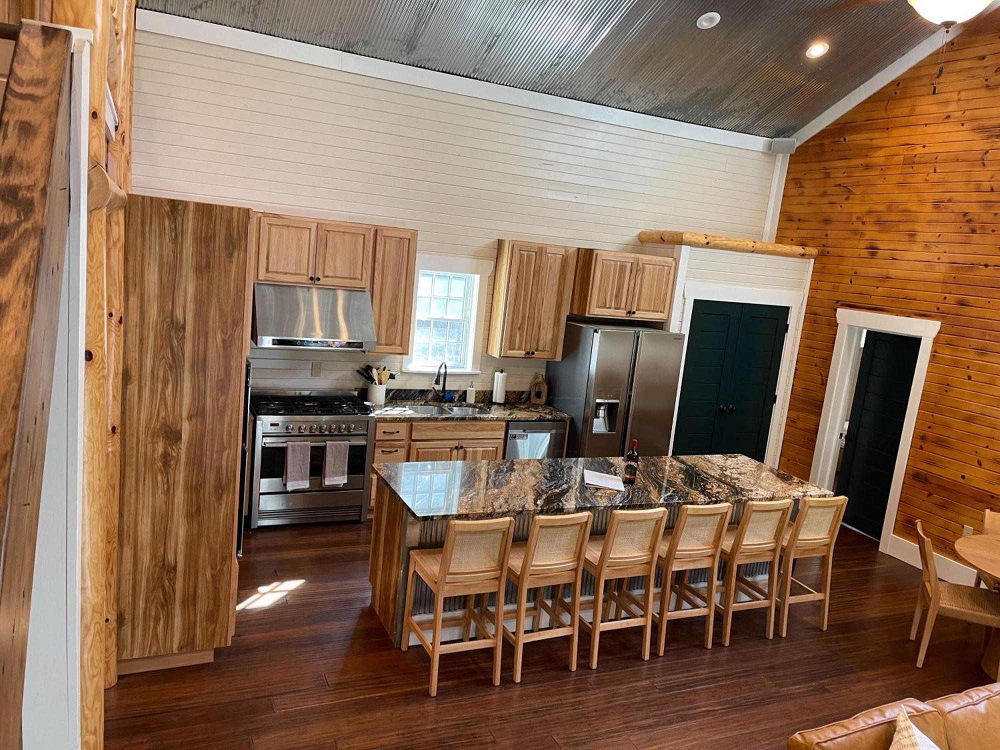 Pine Creek Cabins & Camping Resort South Bloomingville Экстерьер фото