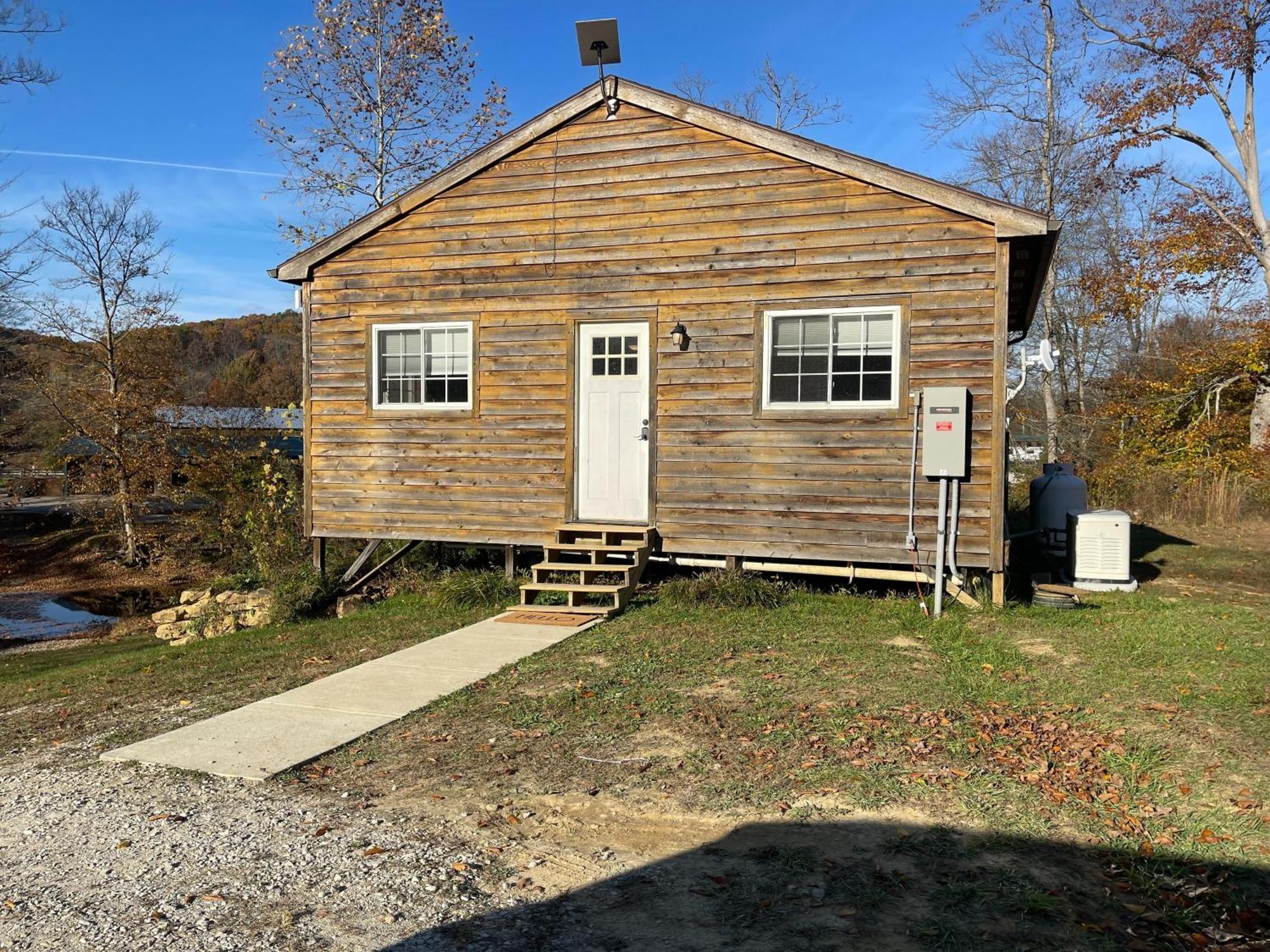Pine Creek Cabins & Camping Resort South Bloomingville Экстерьер фото