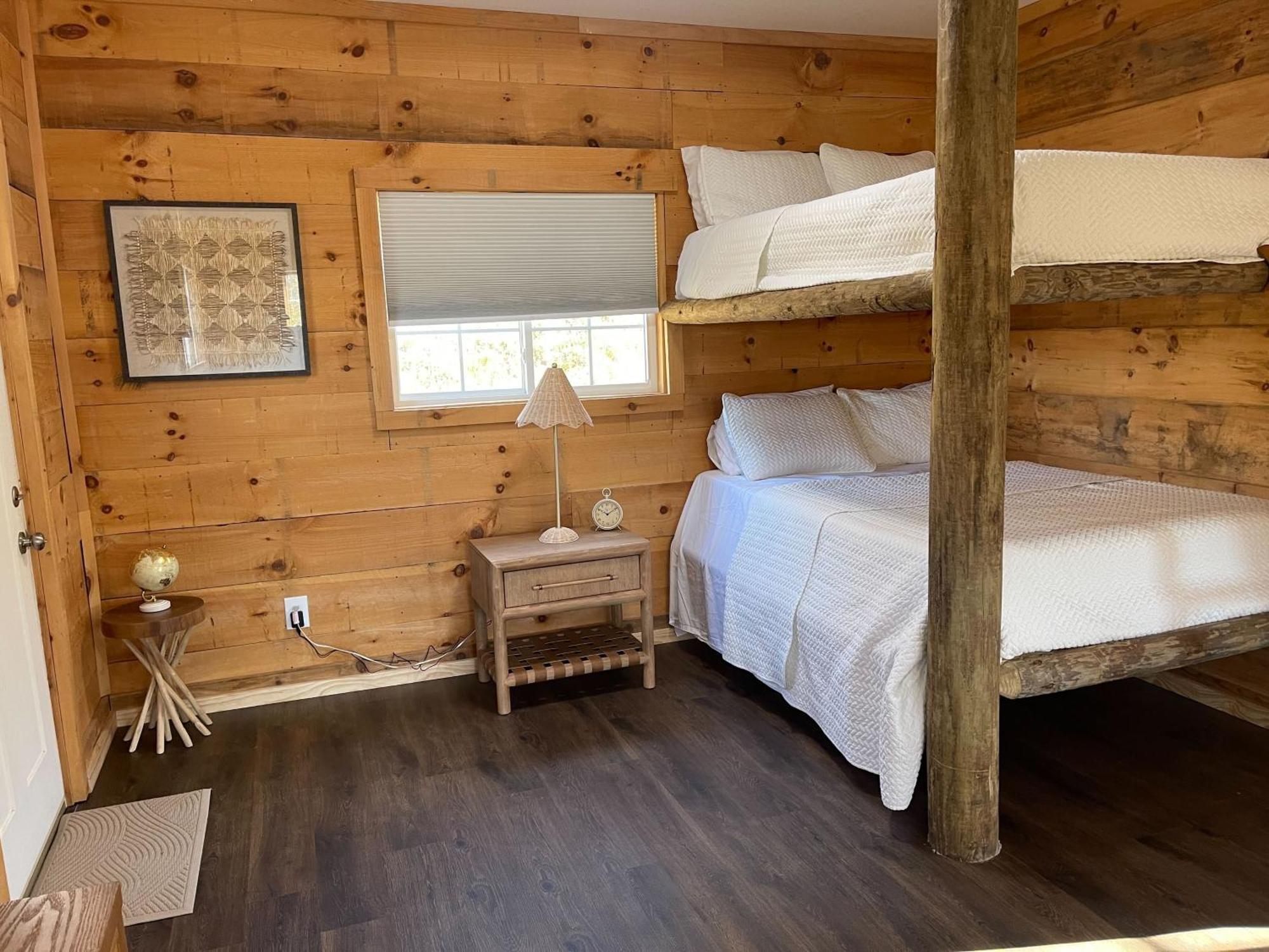 Pine Creek Cabins & Camping Resort South Bloomingville Экстерьер фото